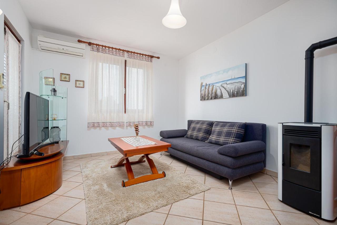 Sea View Apartment - Roberto Porec Bagian luar foto